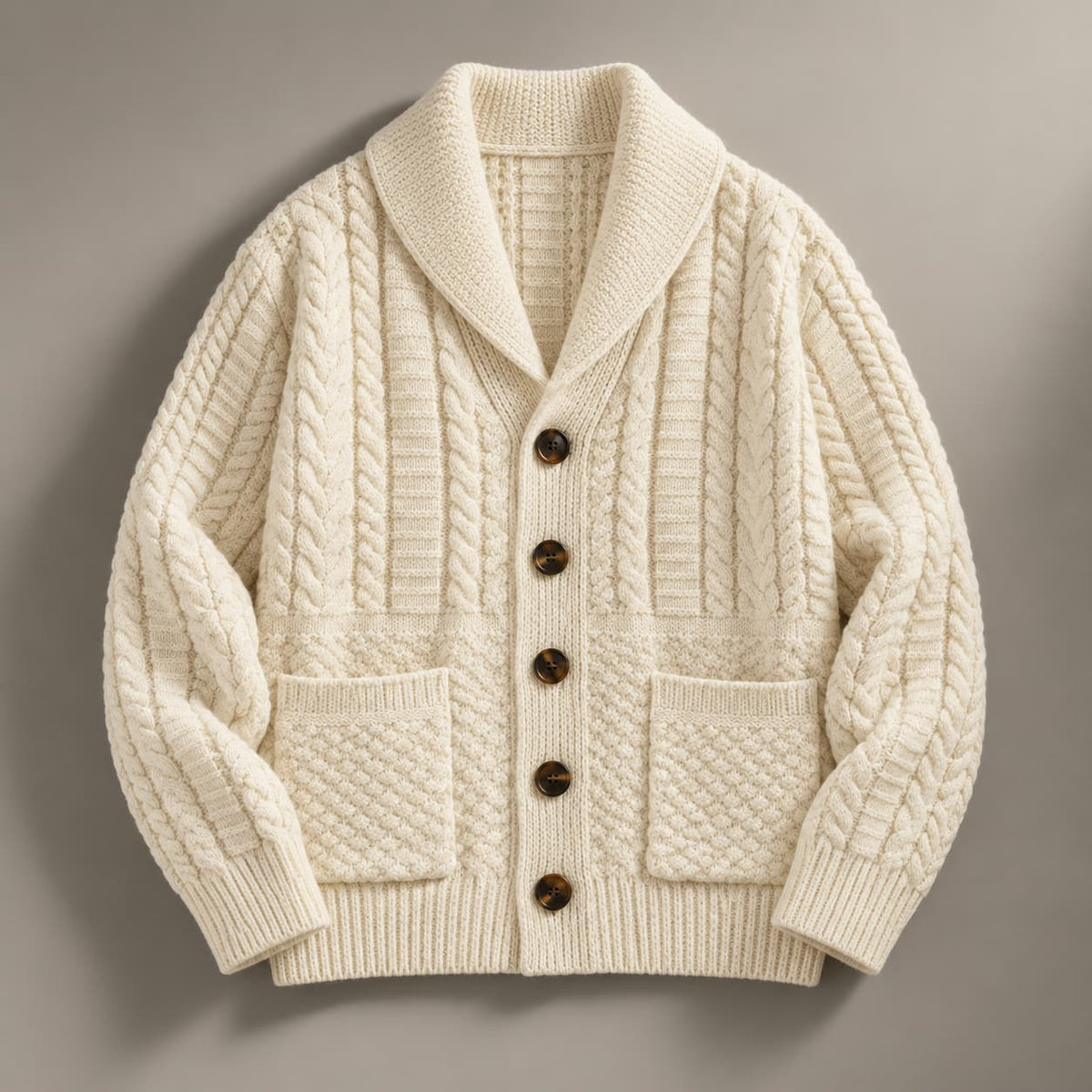 Cardigan da uomo in maglia con lavorazione a trecce