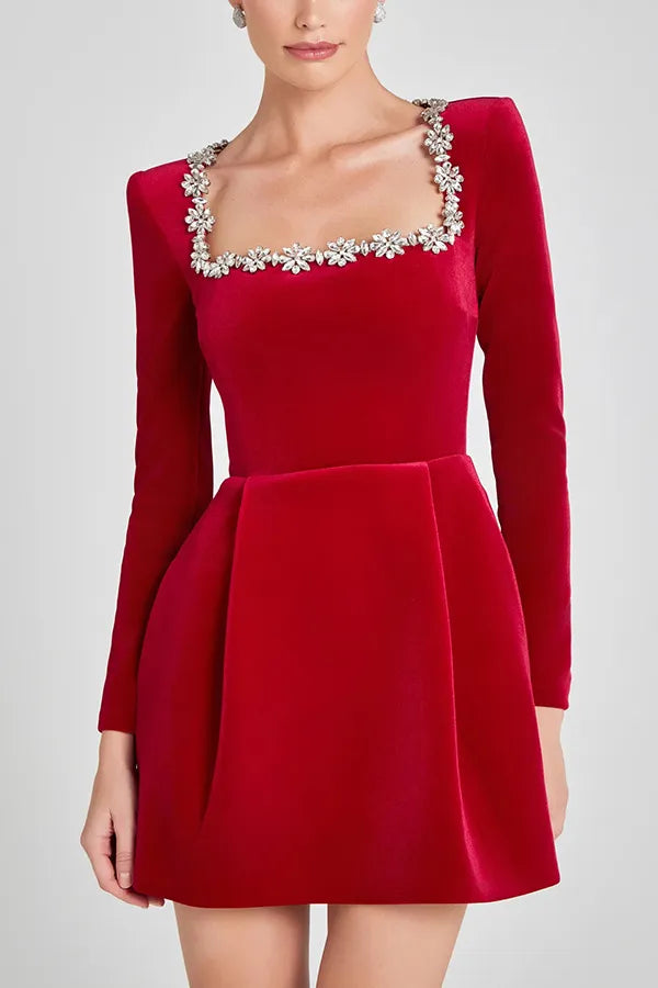 Elegancka Aksamitna Sukienka Mini Damska