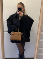 Dámská krátká oversize bunda s límcem