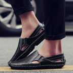 Herresko Slip-on med hulmønster