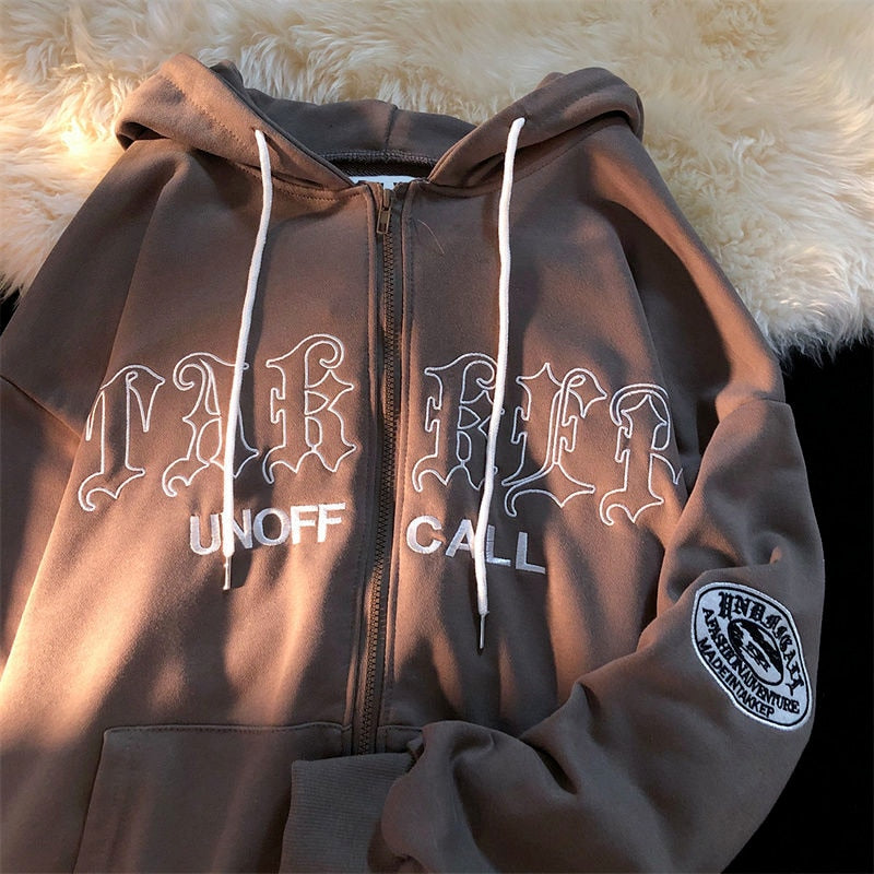 Női streetwear kapucnis, cipzáras pulóver