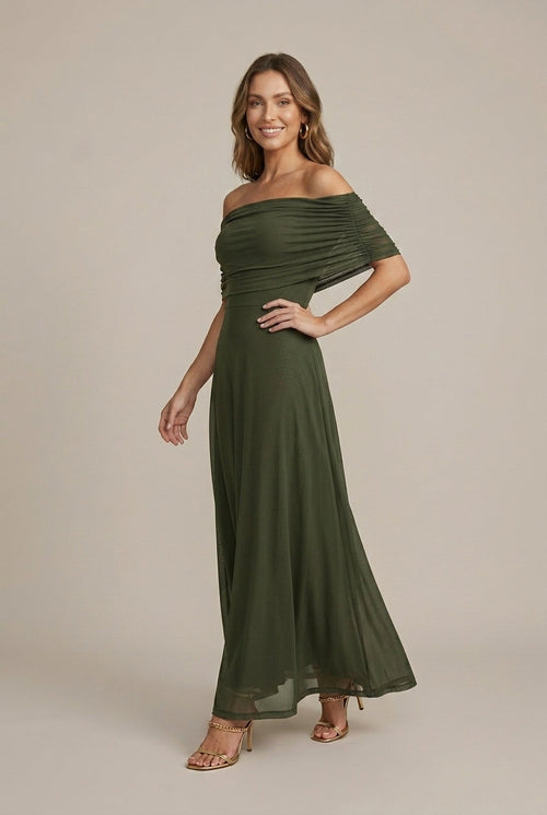 Rochie lungă de damă în stil spaniol